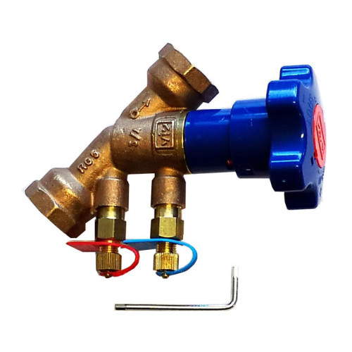 Double regulating and commissioning valves