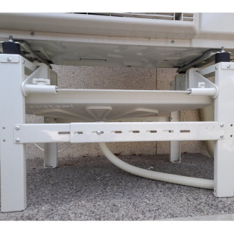 Console for melt water drain pan