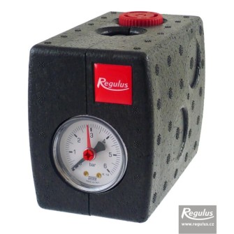 Kattilan turvaryhmä 3/4" 2,5 bar (turvaventtiili + painemittari 0–4 bar + ilmalukko) eristyksellä, Regulus